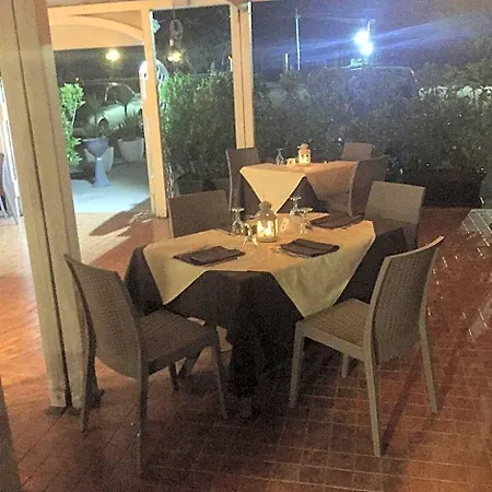 Garden Hotel